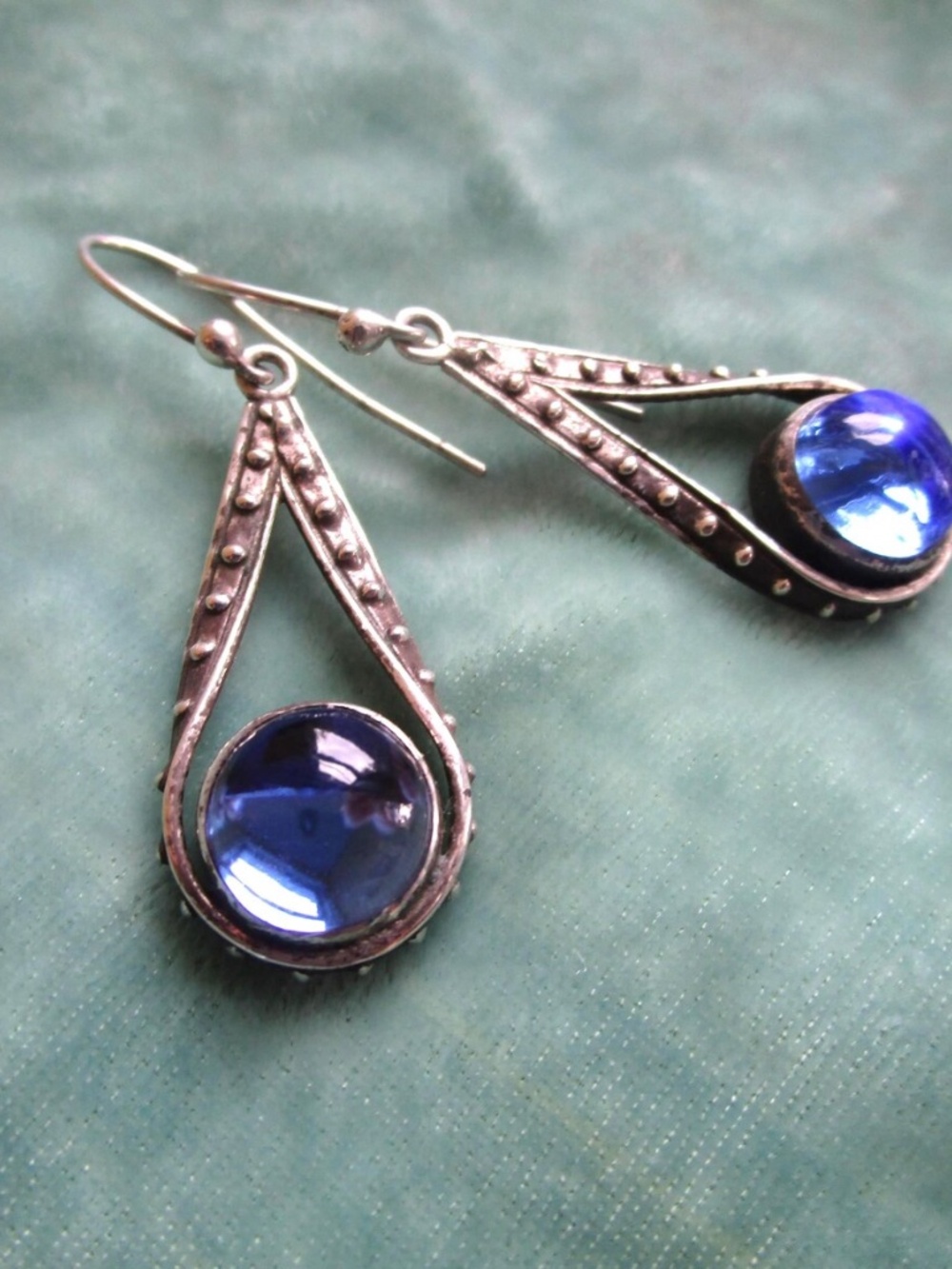 vintage JNN earrings Hecho en Mexico light blue mirror glass, foil glass, 925